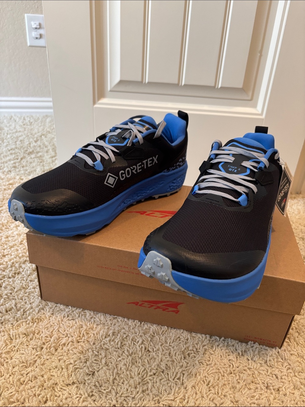 Altra M Timp 6 GTX Trail Runner